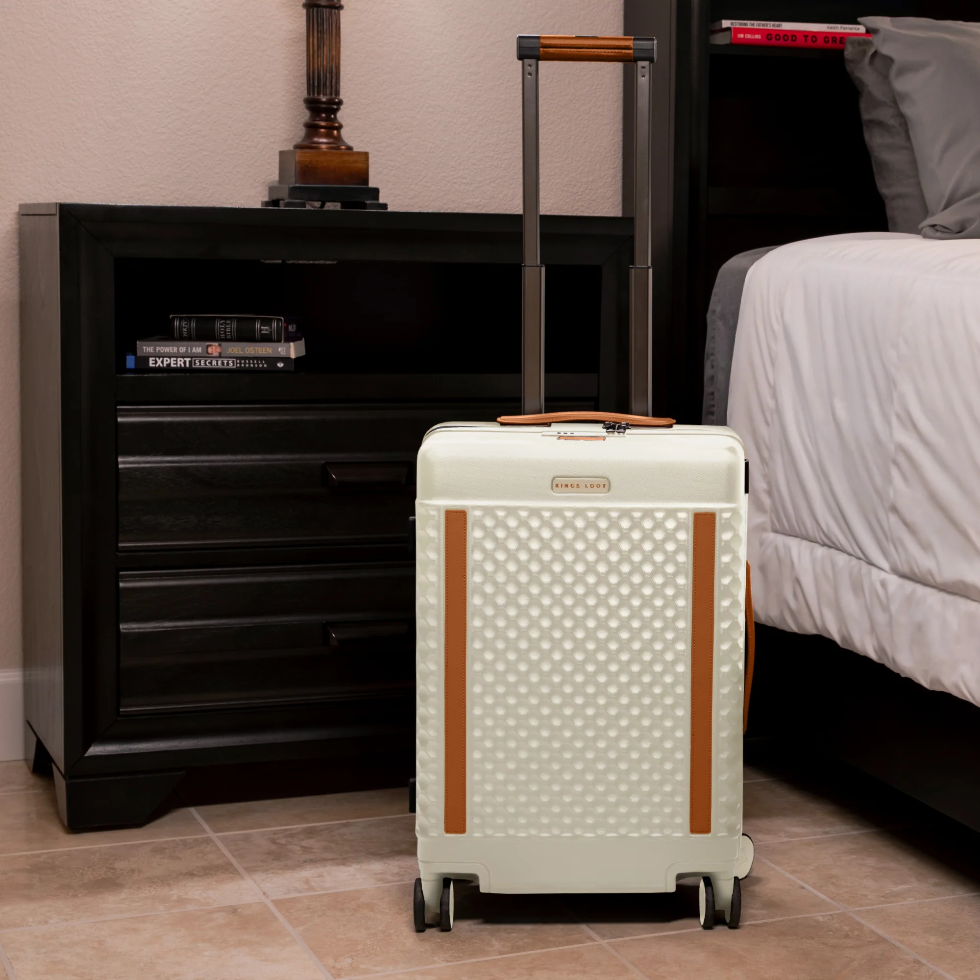 Hardshell Luggage - Image 63