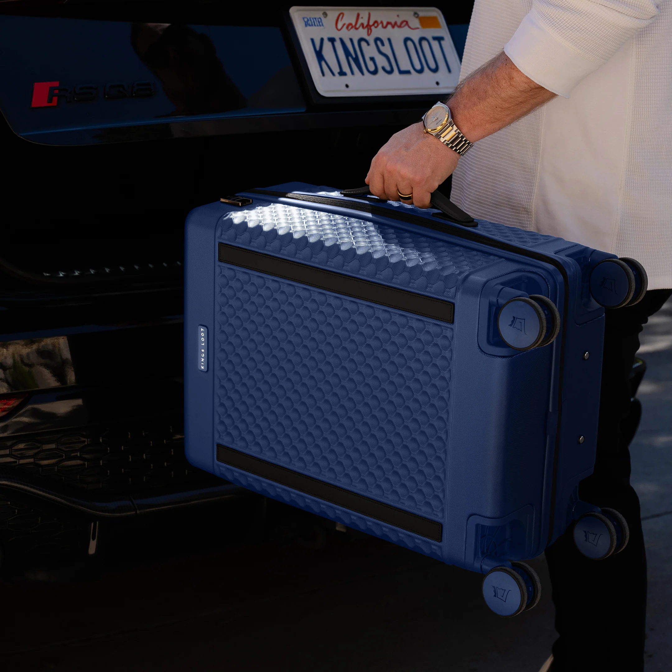 Hardshell Luggage - Image 76